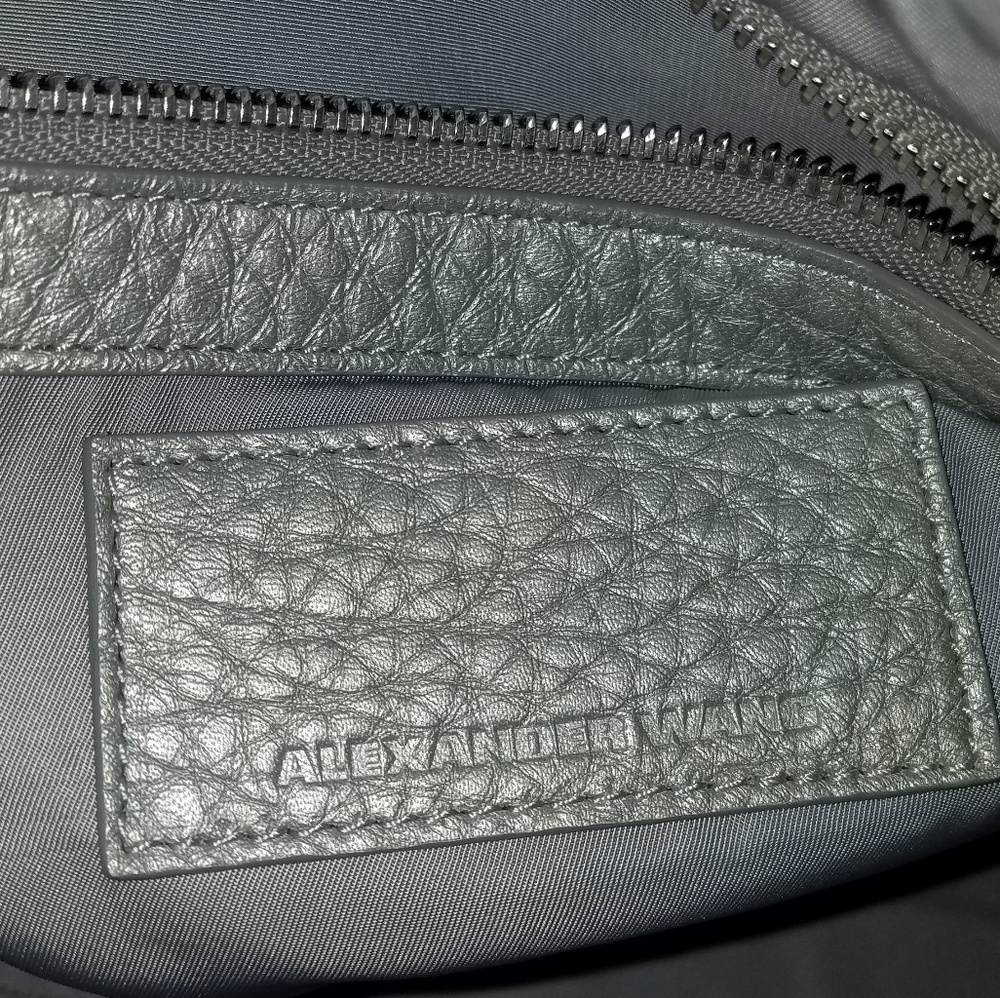 Alexander Wang - Picture 7 of 8